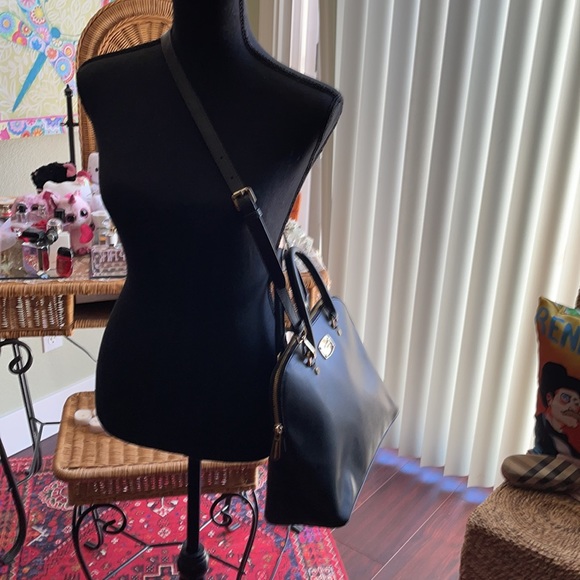 Very nice bag in great condition! - Picture 2 of 5